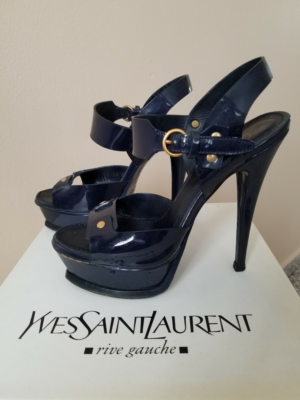 Scarpe aperte Yves Saint Laurent blu navy taglia 37 US 6 5
