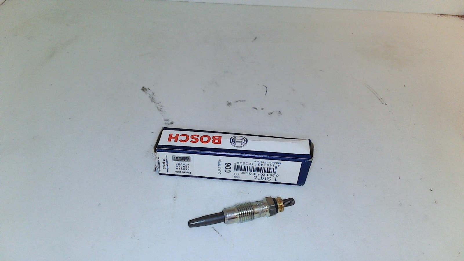Bosch Glow Plug 0250201055 NEW