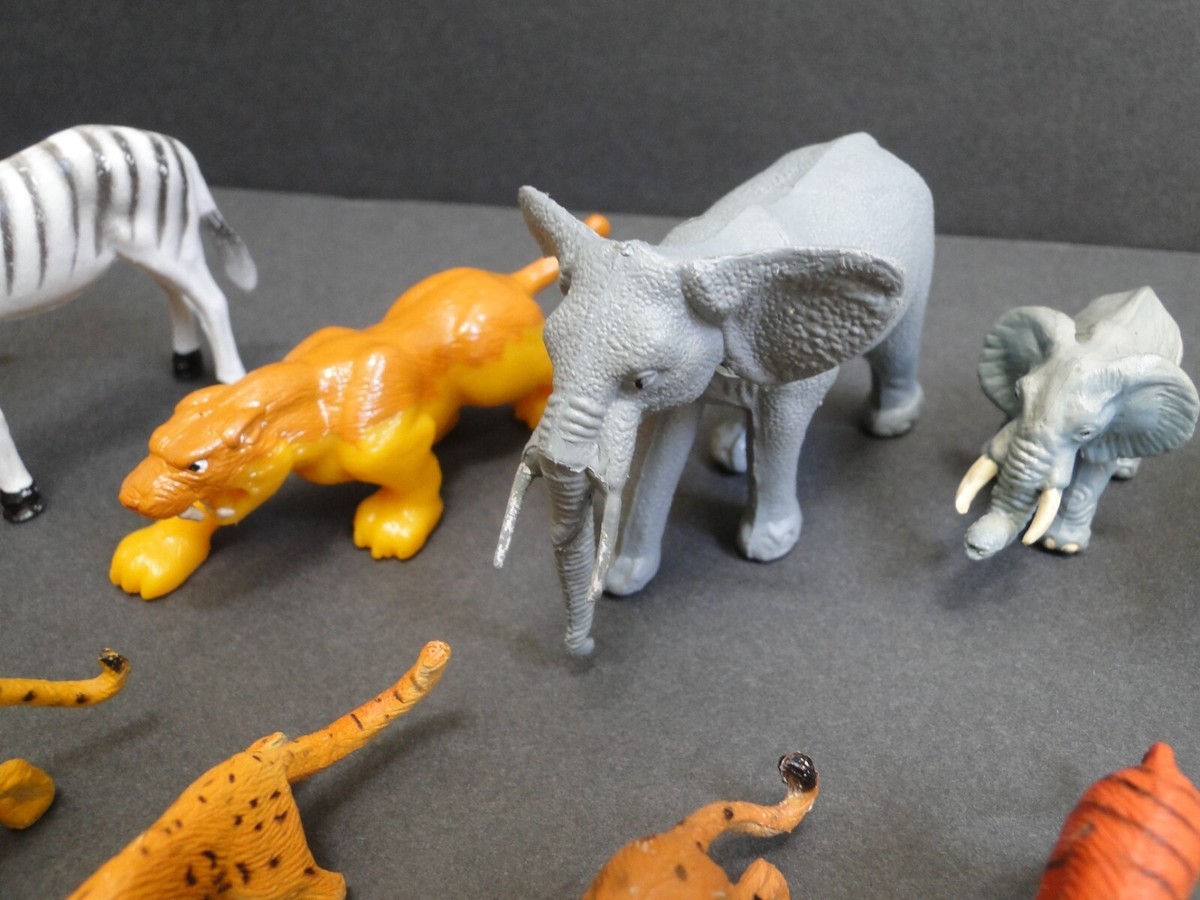 Lot of 27 Wildlife Animal Figures | eBay
