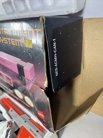 Nintendo Action Set Console bilingual box complete tested NES Mario Duck Read De