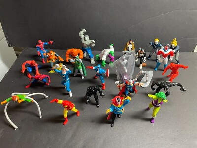Lot 0f 25 Marvel Super Heroes 3