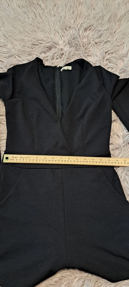 Mameluco Silence + Noise para mujer negro poliéster cuello en V manga ajustada cremallera trasera talla S Foto 4 de 4