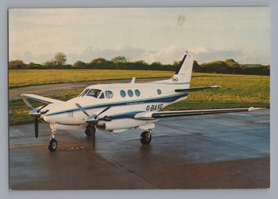 Dickinson Robinson Group Beechcraft King Air E90 Airline Ausgabe Postkarte G-BAVG