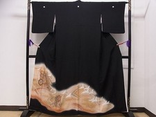 Heiwaya Kimono Luxurious black tomesode piece embroidery Imperial car flying