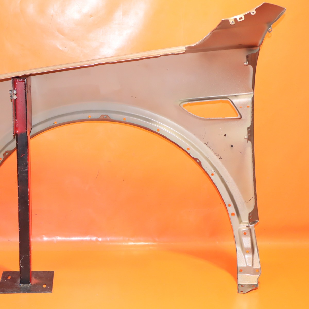 Bentley Bentayga 2016-2020 Right Fender P/N 36A821018F