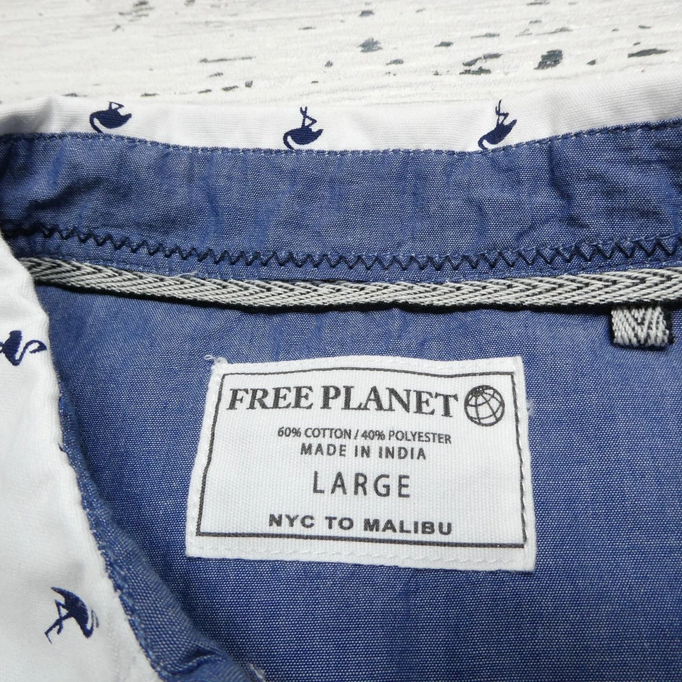 Free Planet Shirt Mens Large White Navy Flamingo Print Short Sleeve Button Up - Image 2 of 4