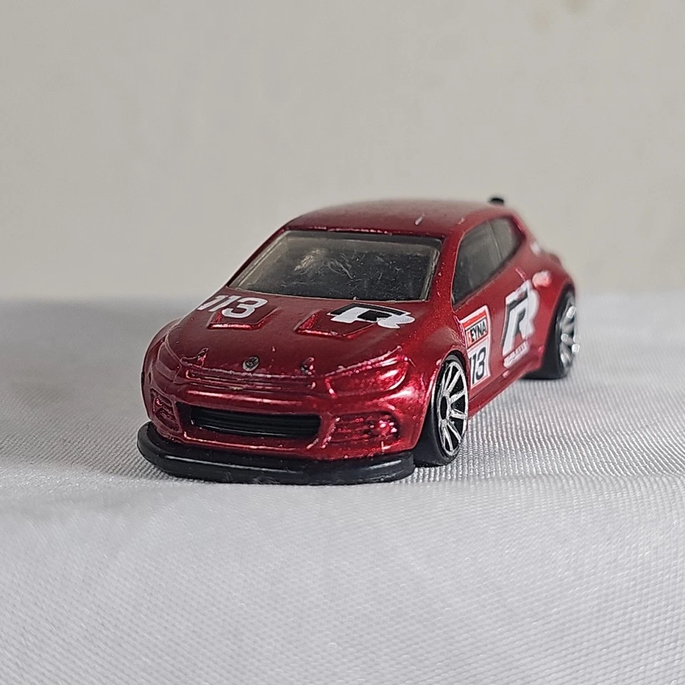Hot Wheels All Stars Scirocco GT 24 2010 rojo con ruedas cromadas de 10 radios diecast Foto 2 de 4