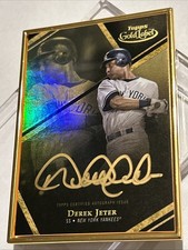 2021 Topps Gold Label Derek Jeter Gold Auto Auric Framed Gold SSP Yankees HOF