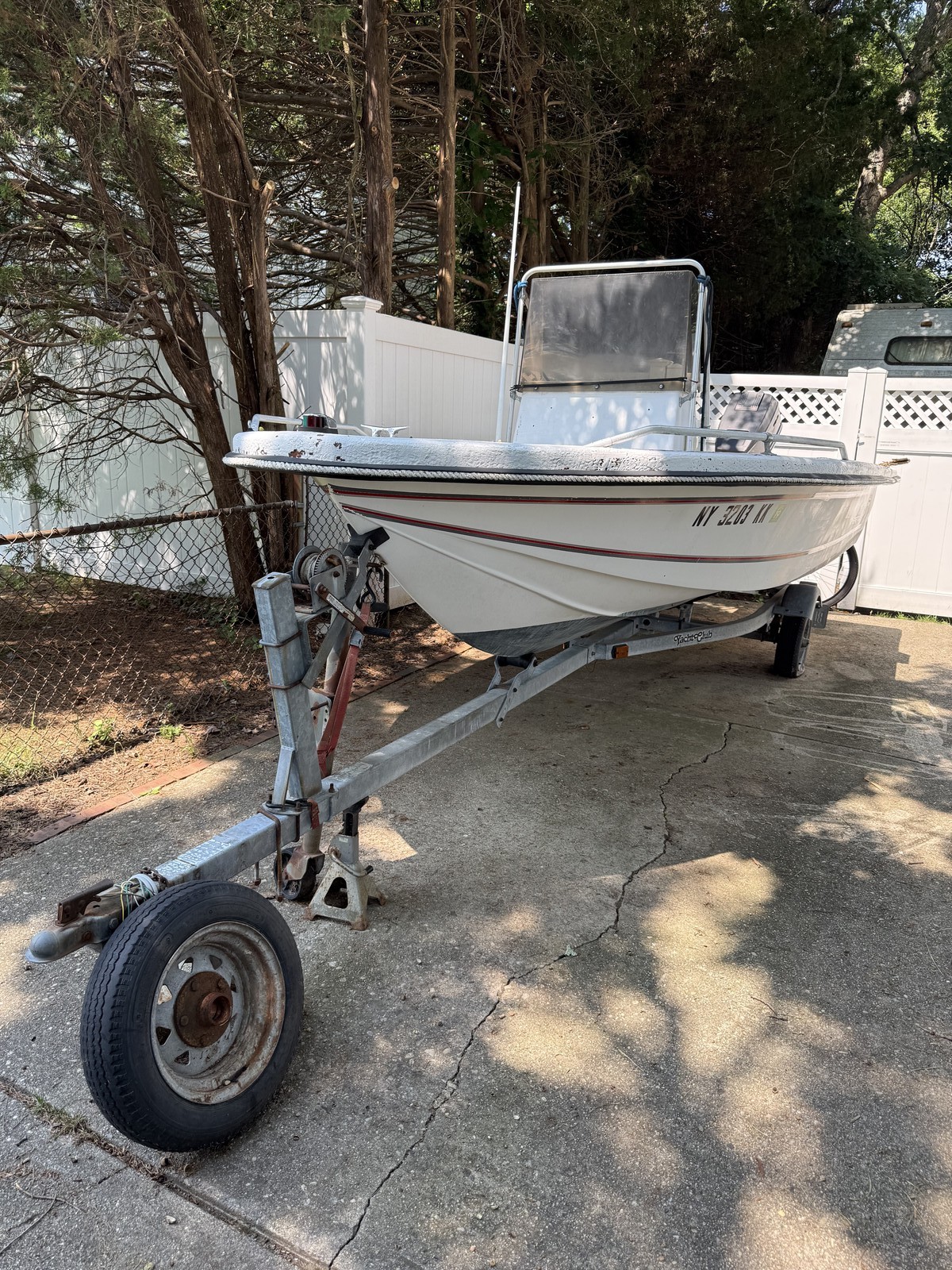 Cobia Spirit 1600 SF 16' Fishing Boat w/ Trailer