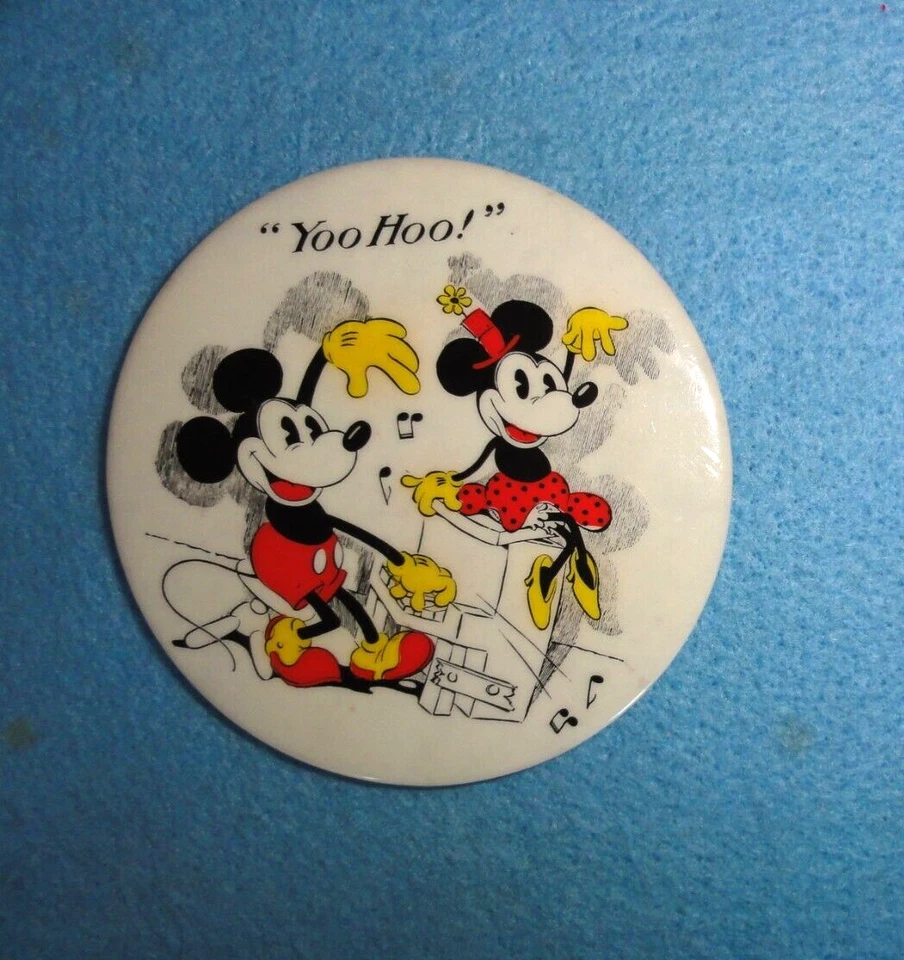 1930 Датированный Микки и Минни-Маус "Yoo Hoo" Британский Целлулоид Pinback кнопка. - Изображение 2 из 4