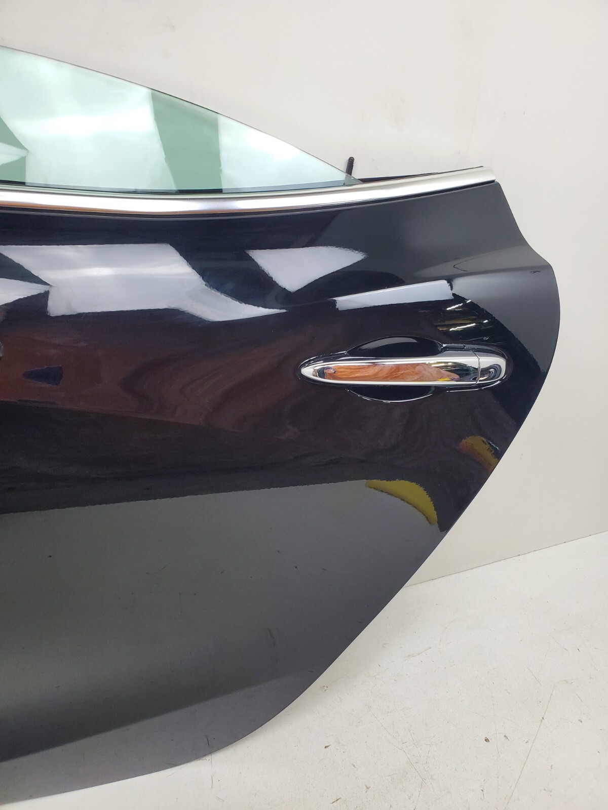 2014-2024 MASERATI GHIBLI SQ4 REAR LEFT DOOR SHELL W HANDLE SPEAKER 820 BLACK