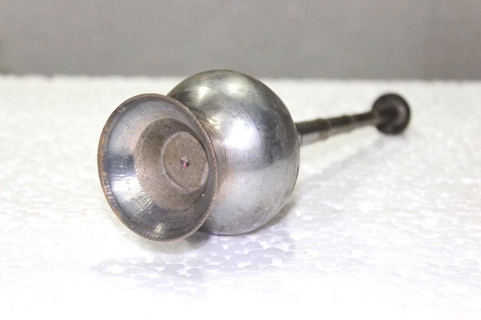 Olla rociadora de agua de rosas de latón años 1900 antigua vintage de gran tamaño hecha a mano Foto 4 de 4