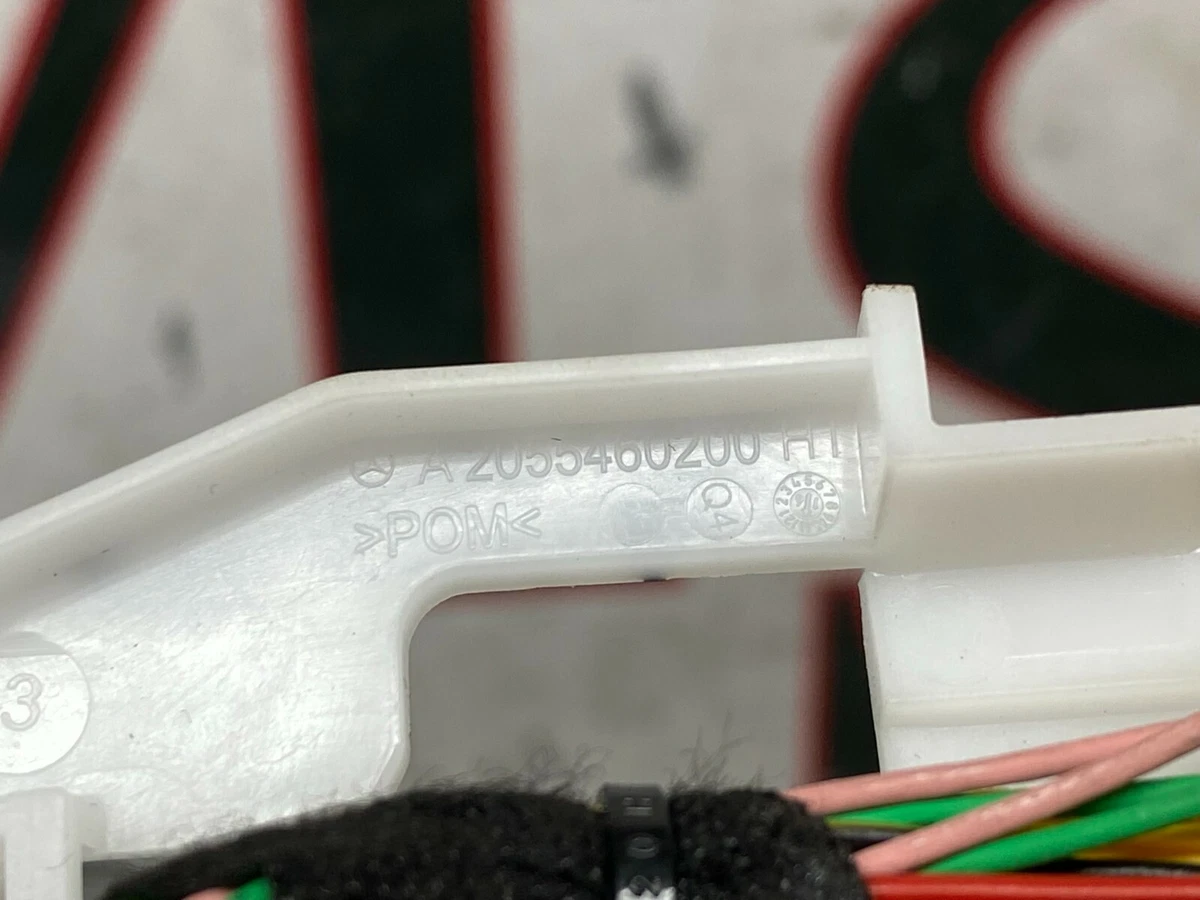 AS) MERCEDES BENZ W253 GLC CLASS WIRING LOOM PLUG CONNECTOR 