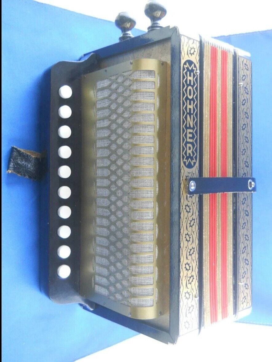 Hohner HA-112 2-Bass Spoon 10-Treble Button 2-Stop Hohner HA-112 2-Bass Spoon 10-Treble Button 2-Stop