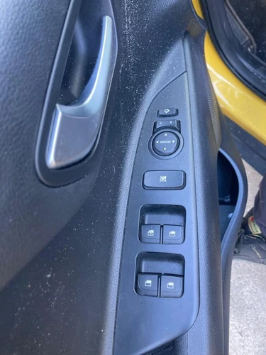 85910H8400 Bandeja Trasera para KIA STONIC (YBCUV) Tech 2021 129721 - Imagen 8 de 10