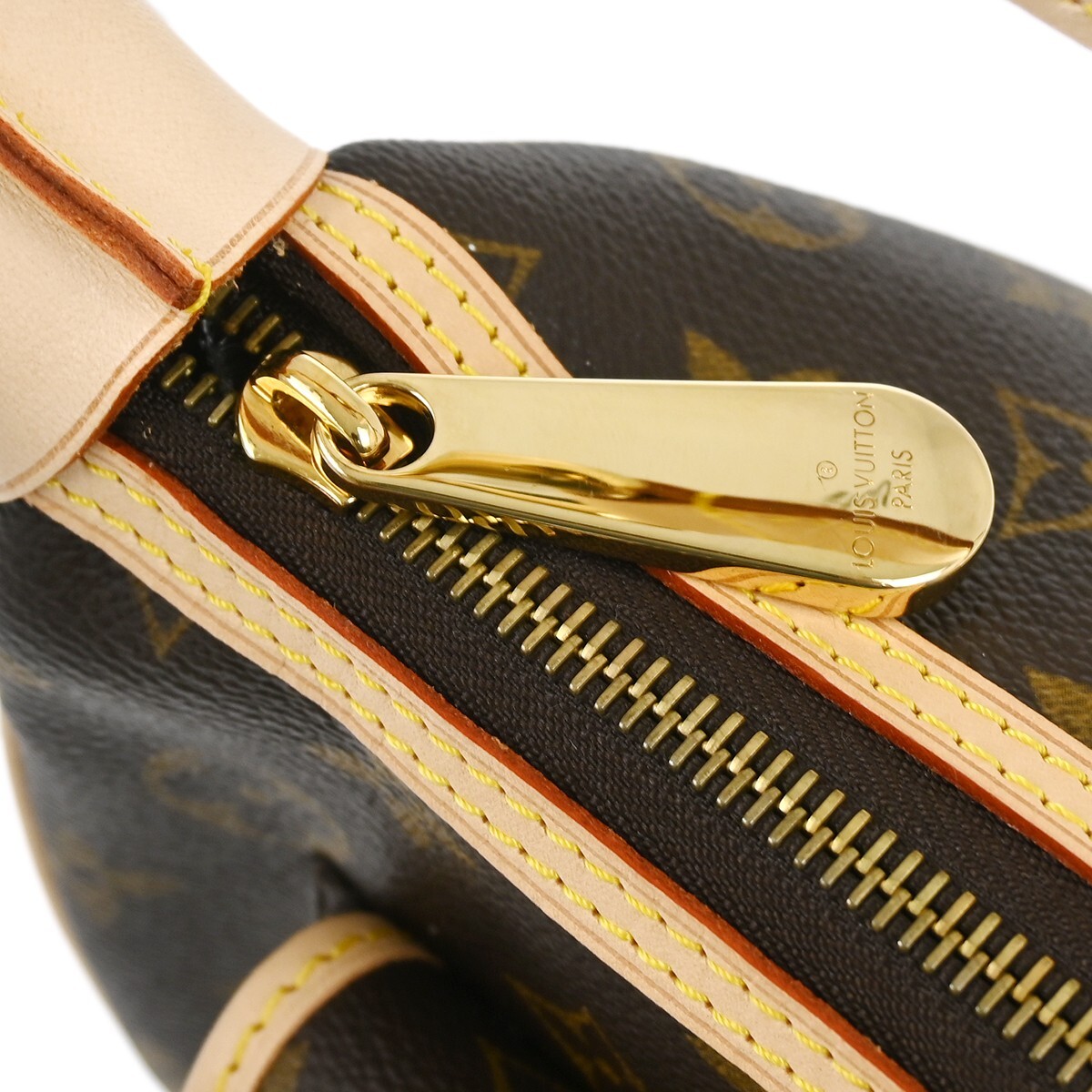 LOUIS VUITTON ティカルGM M40077 LOUIS VUITTON Monogram Canvas Tikal GM Shoulder Bag