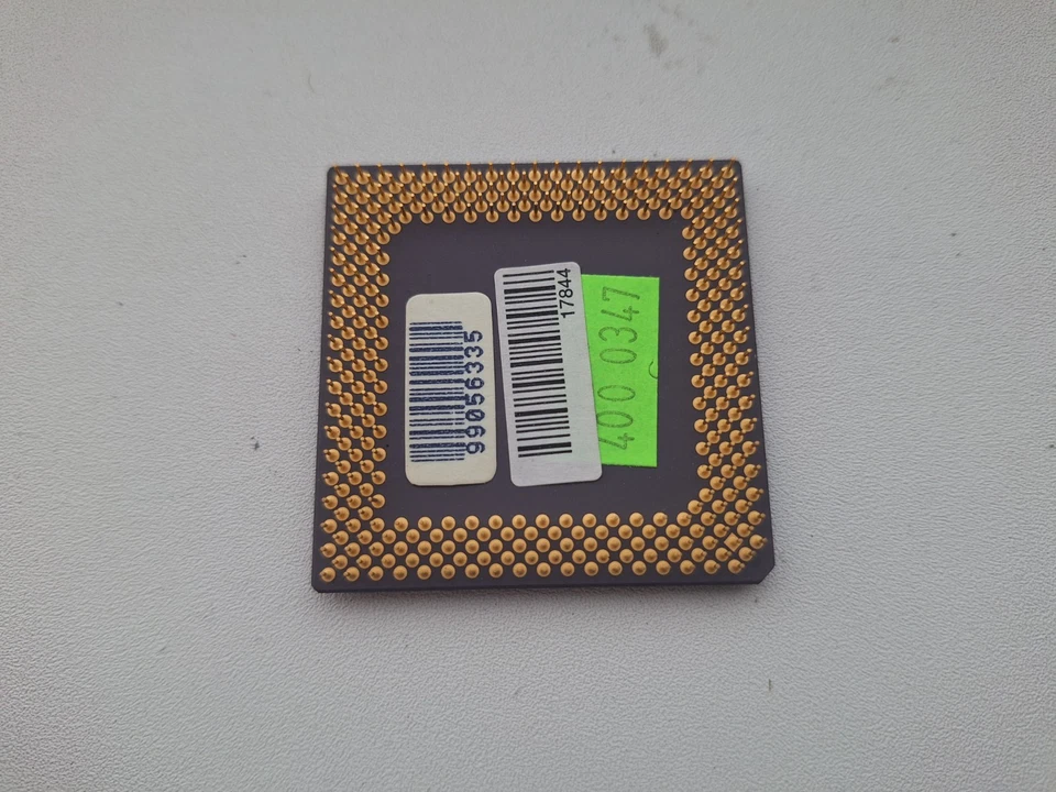 AMD K6-3 400AHX AMD-K6-III/400AHX rare vintage CPU GOLD - Image 2 of 4