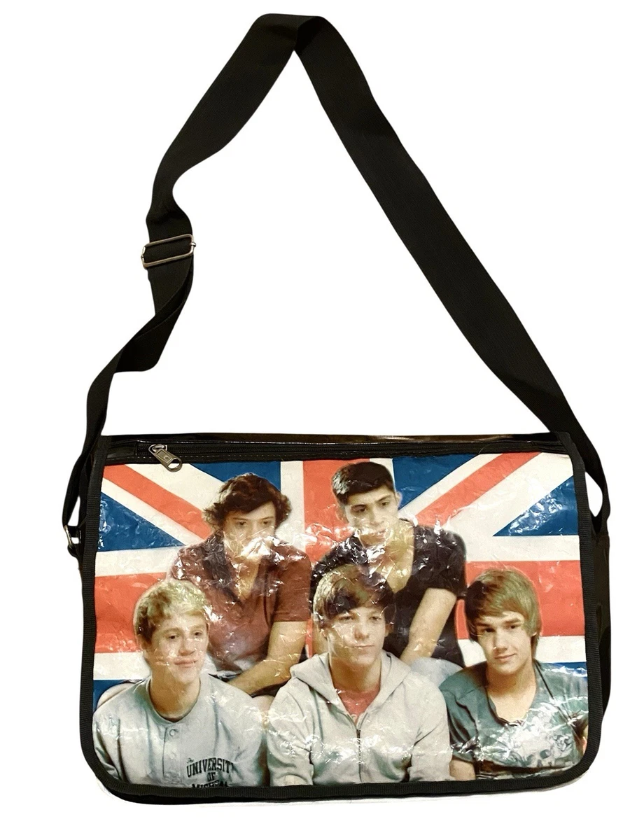 Borsa A Tracolla Chanel Union Jack Immagini e Fotos Stock - Alamy