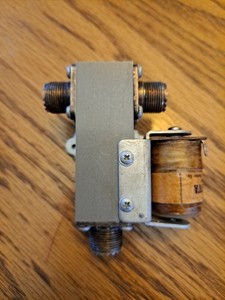 Advance 115 VAC Coax Receiver/transmitter relay with SO239 connectors