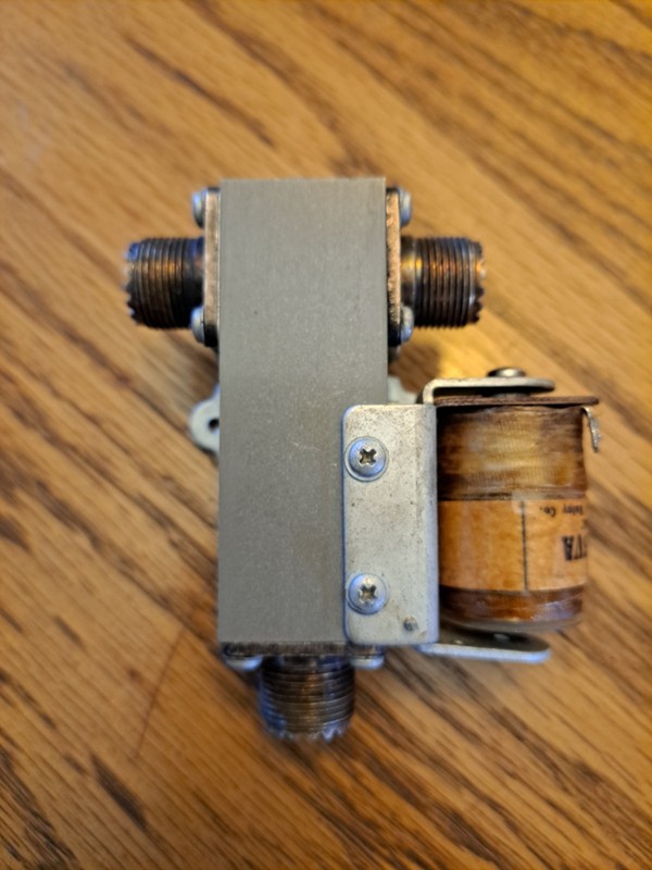 Advance 115 VAC Coax Receiver/transmitter relay with SO239 connectors