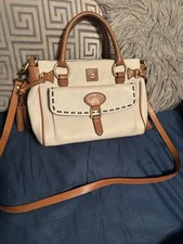 Borsa a tracolla Dooney Bourke beige e marrone ciottoli e pelle fiorentina tasca frontale