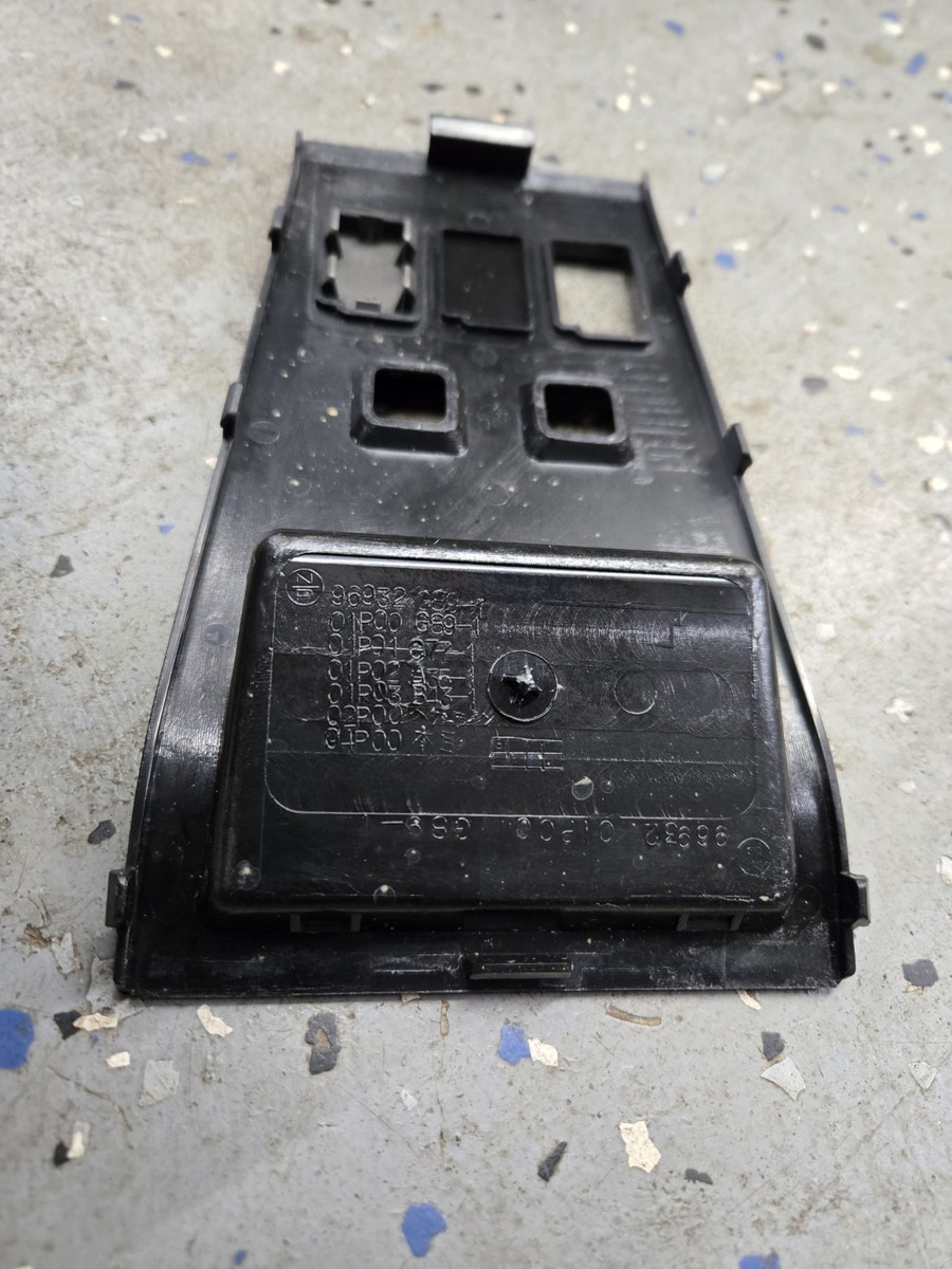 84-89 Nissan 300ZX Z31 OEM Center Console Switch Trim Bezel Wood