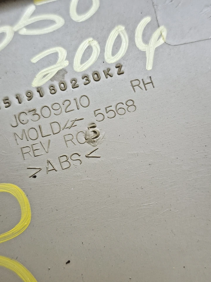 Mercedes-Benz R350 2006-2011 panel de tapa de cubierta de asiento de pasajero delantero derecho OEM Foto 2 de 3