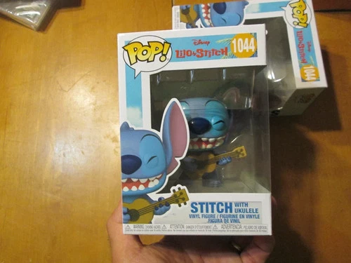 FUNKO POP DISNEY LILO & AND STITCH WITH UKULELE # 1044 VINYL FIGURE
