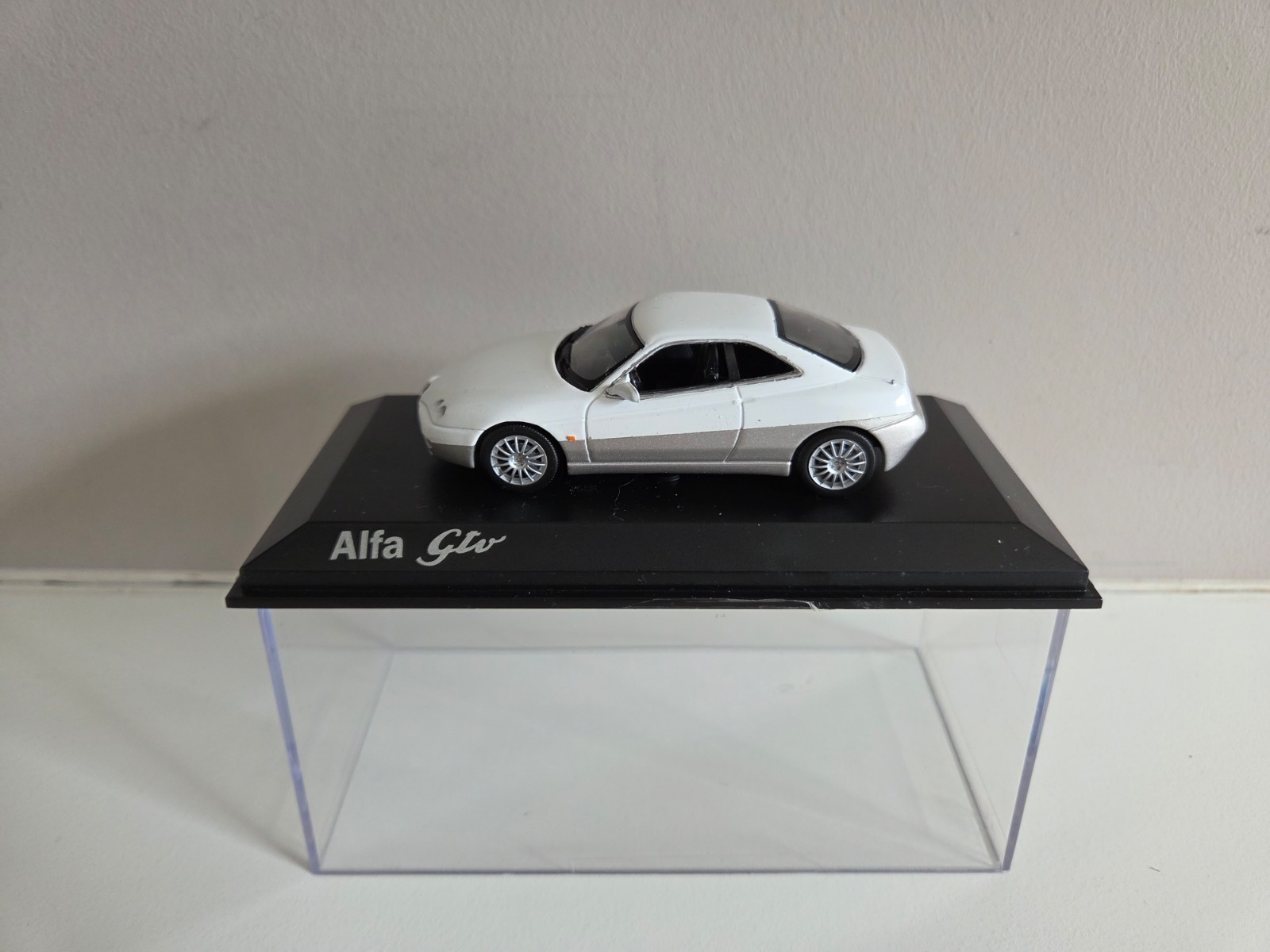 Norev Alfa Romeo Gtv Restyling 2003 1:43 790050