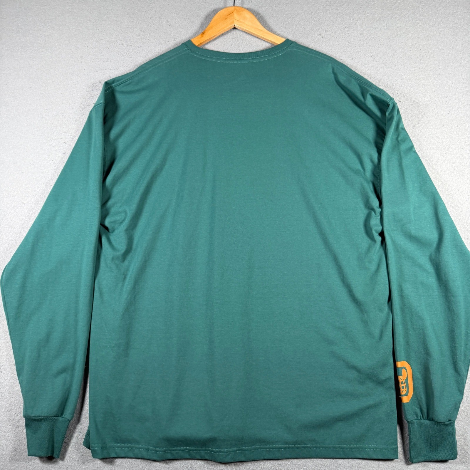 Disney Walt Disney World Long Sleeve T-Shirt Mens XL Green Castle Graphic Tee thumbnail 2