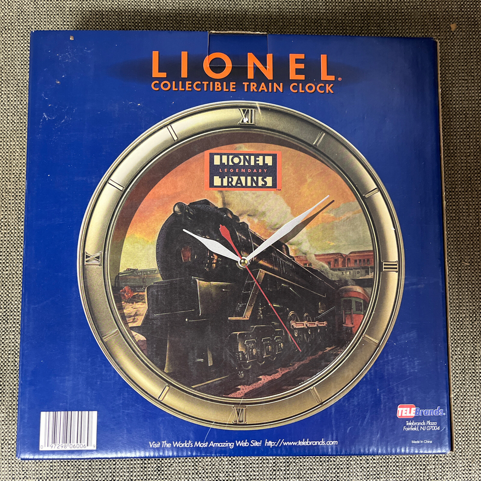 Lionel Collectible Train Clock With Box. Chimes Train Horns On Hour eBay