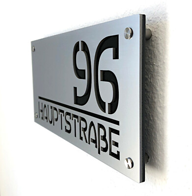Hausnummer Türschild mit Namen Straße Namensschild Acryl 3D Gravur silber sw