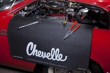 Fender Gripper Protective Black Fender Cover Mat Chevrolet Chevelle Script Logo