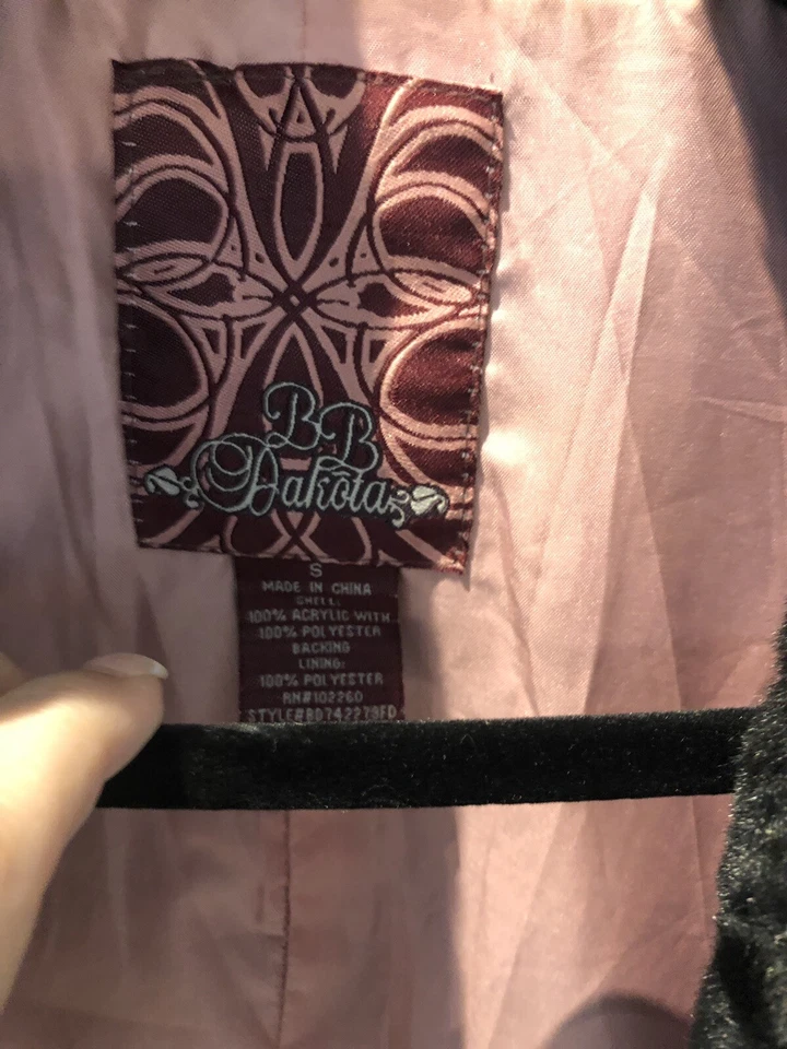 Abrigo difuso BB Dakota negro sin usar, en caja, piel vegana S pequeño otoño invierno chaqueta Foto 2 de 4