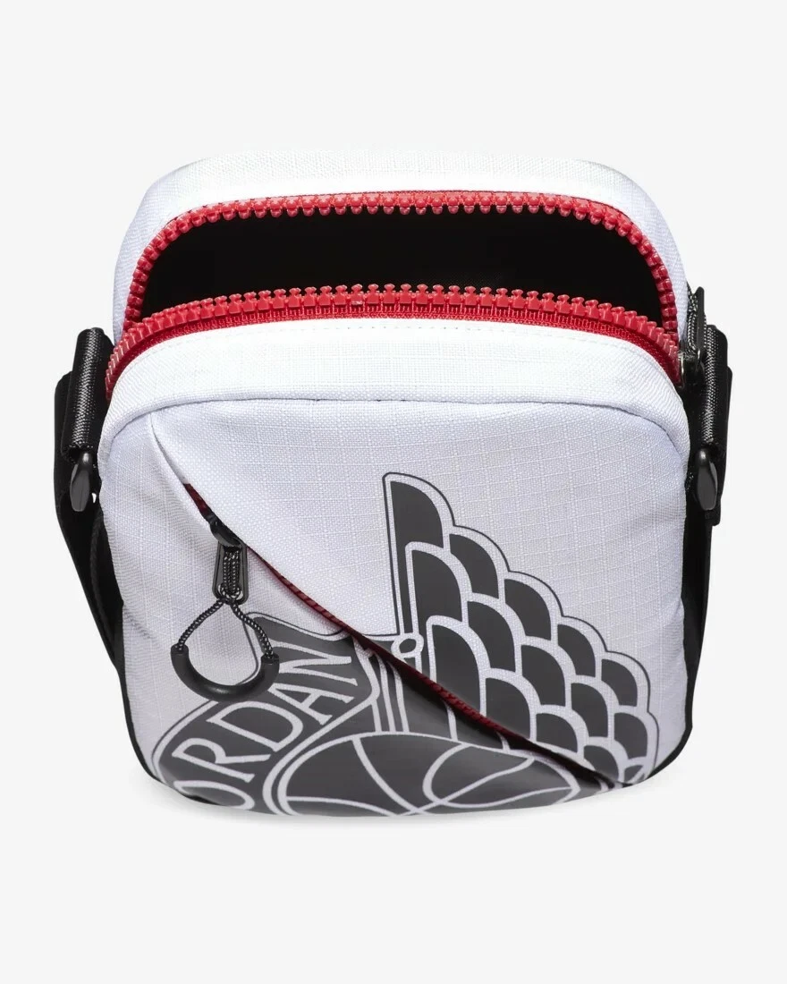 Borsello shop nike amazon