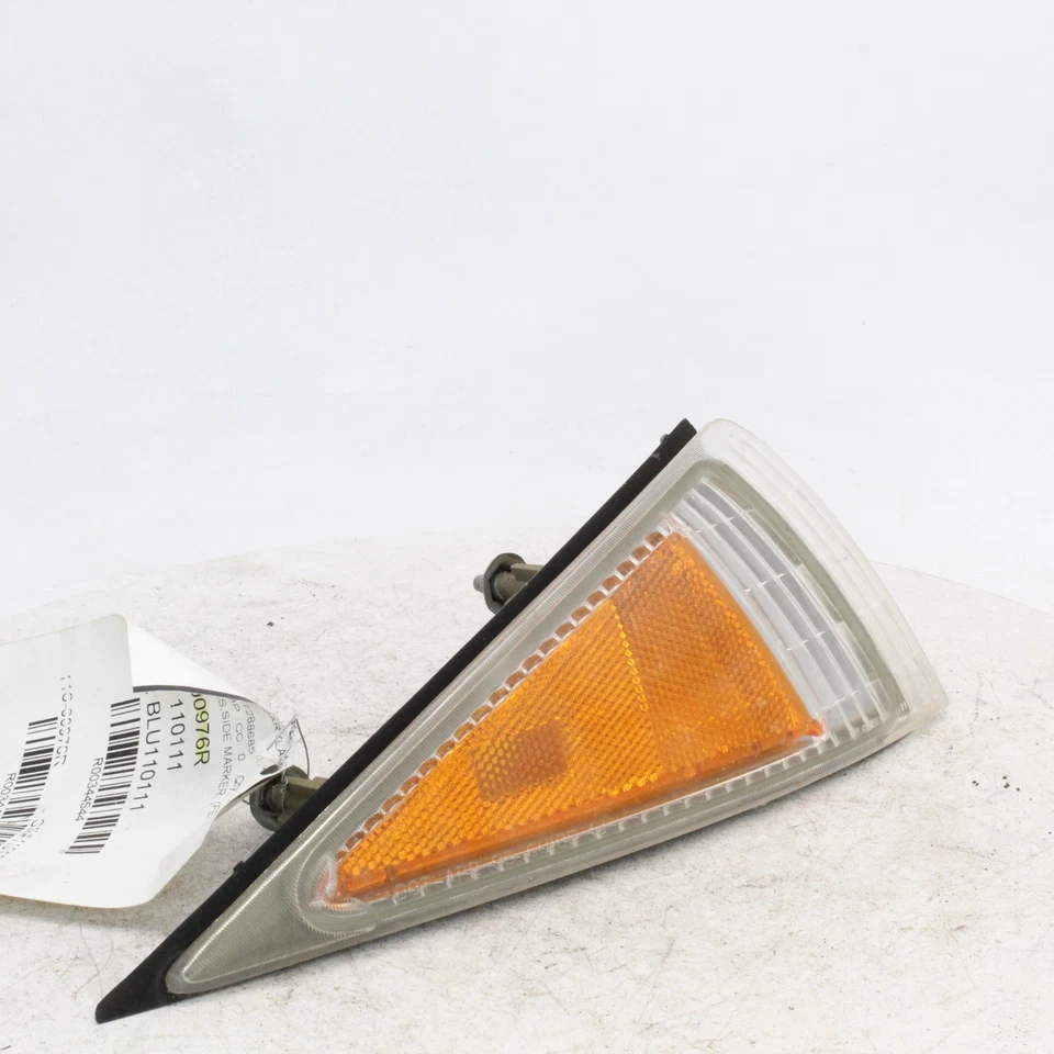 Chevrolet Cavalier 1996 lámpara delantera derecha número de pieza - 116-00976R Foto 3 de 4