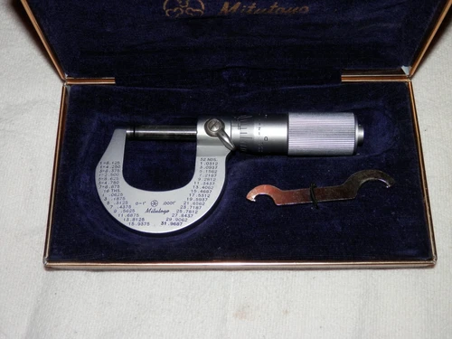 MITUTOYO MICROMETER 0 TO 1" M225-1" 101-117 with Box