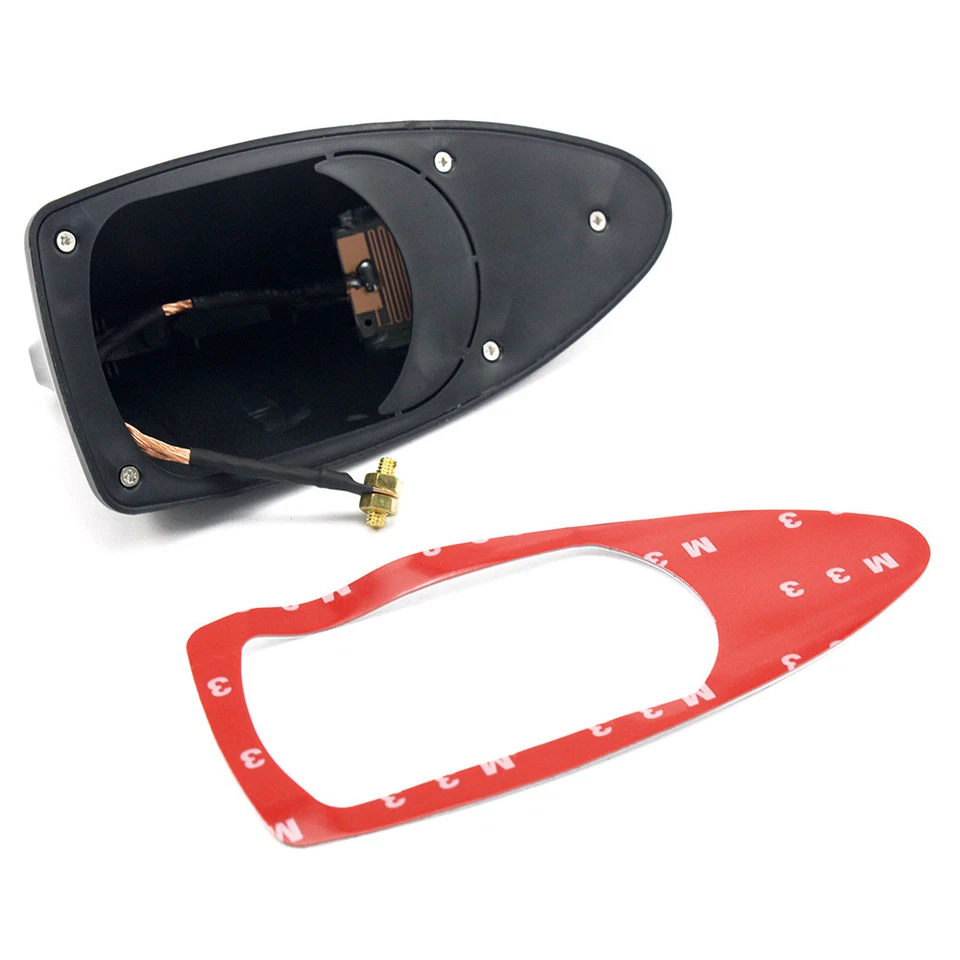 Cubierta de antena aérea estilo aleta de tiburón señal AM/FM de techo universal negra para automóvil Foto 3 de 4