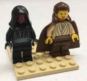 LEGO 7101 Lightsaber Duel w/ Minifigs w/o Box/Instructions Retired