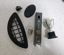 WWE figure Weapon Accessories Bundle Set- Trophy, Booker T Locker (Toybiz wcw)