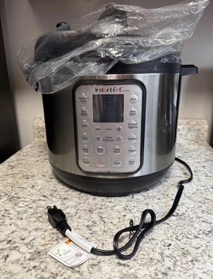 Instant Pot Duo Plus 9-in-1 Multicooker, Pressure Cooker - New