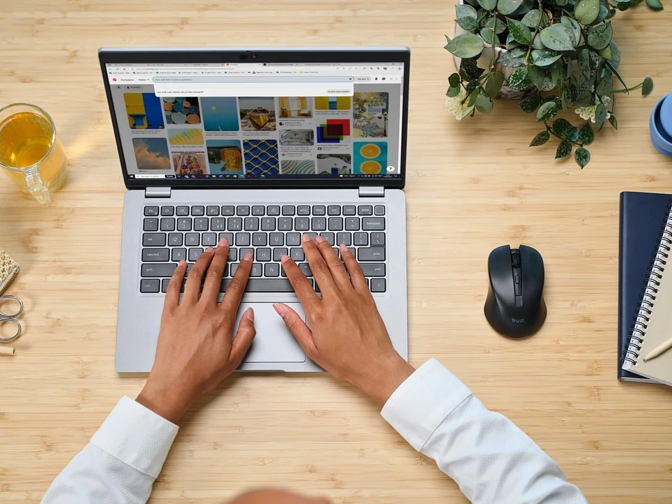 Trust Mydo Silent Wireless Mouse, 82% Recycled Plastics, 1000-1800 DPI, Storable - Image 4 of 4