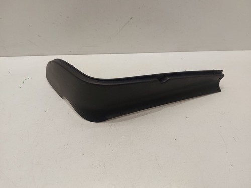 Volkswagen Touran I 2008 Rechte Seite Rücklicht Blendenabdeckung 1T0945312