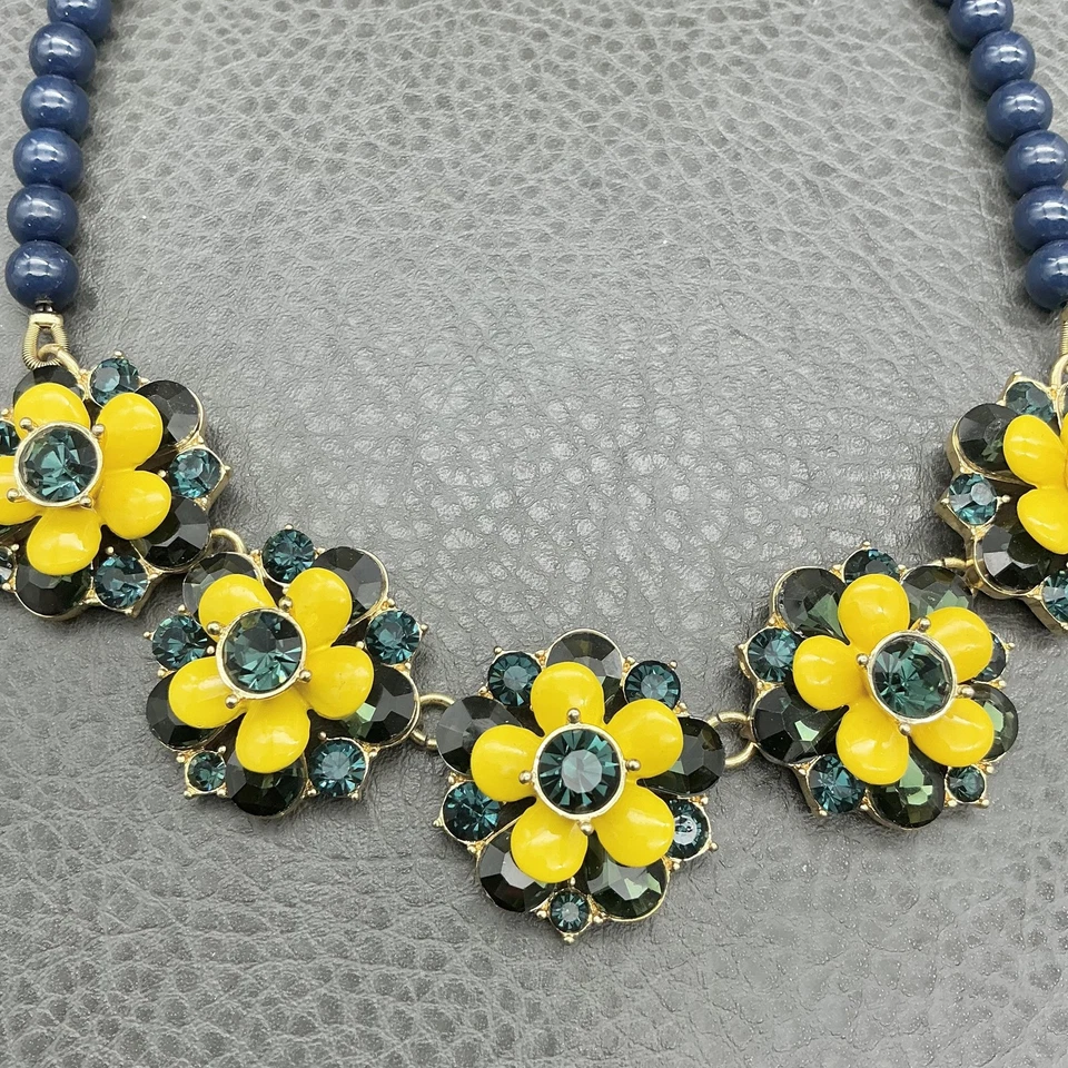 Collar babero Talbots floral llamativo diamantes de imitación amarillos tono dorado cuentas azules Foto 4 de 4