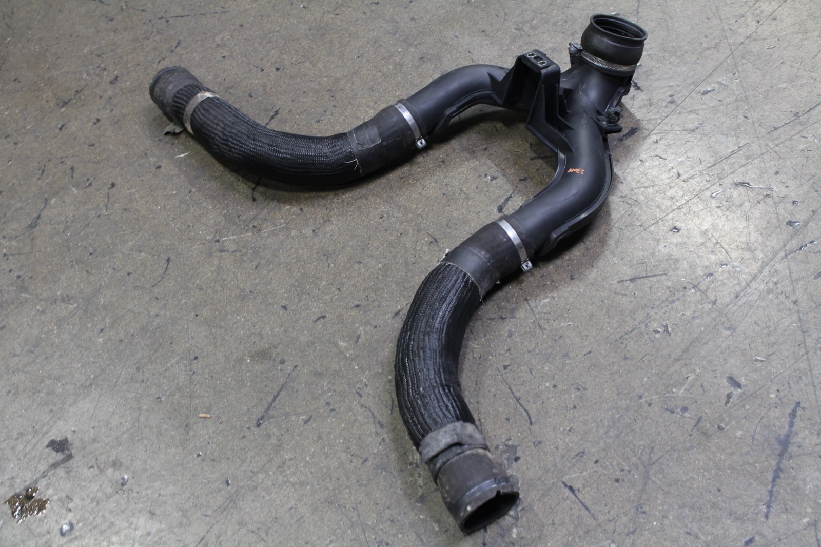 Maserati Ghibli, Quattroporte, Lower Intercooler Hose, Used, P/N 670105708