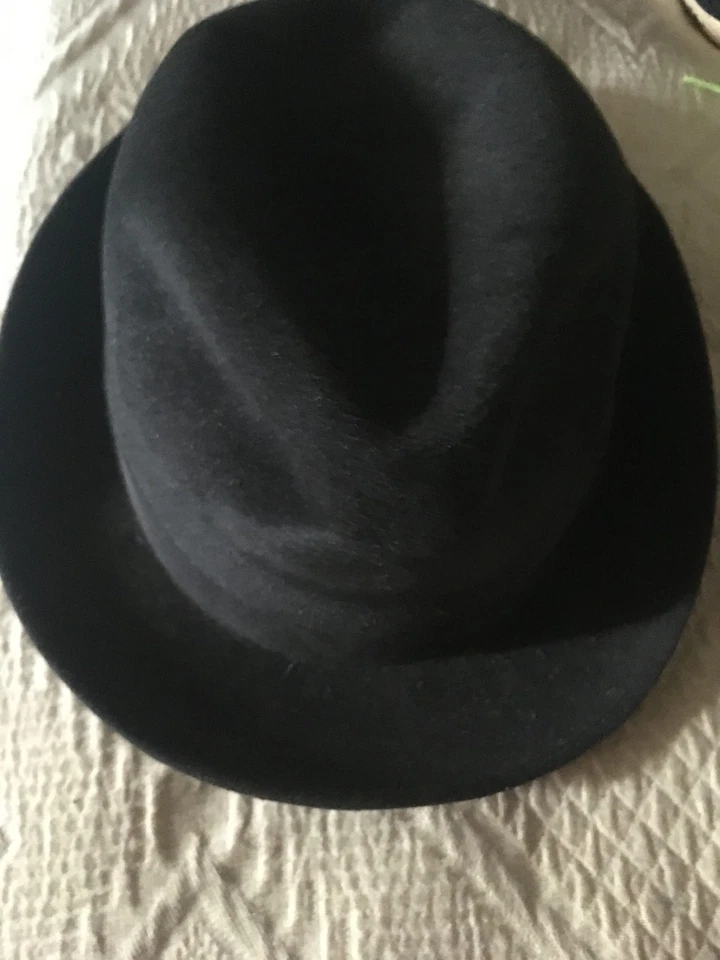 Très beau chapeau noir type borsalino bords recourbés taille 59 - Photo 2/4