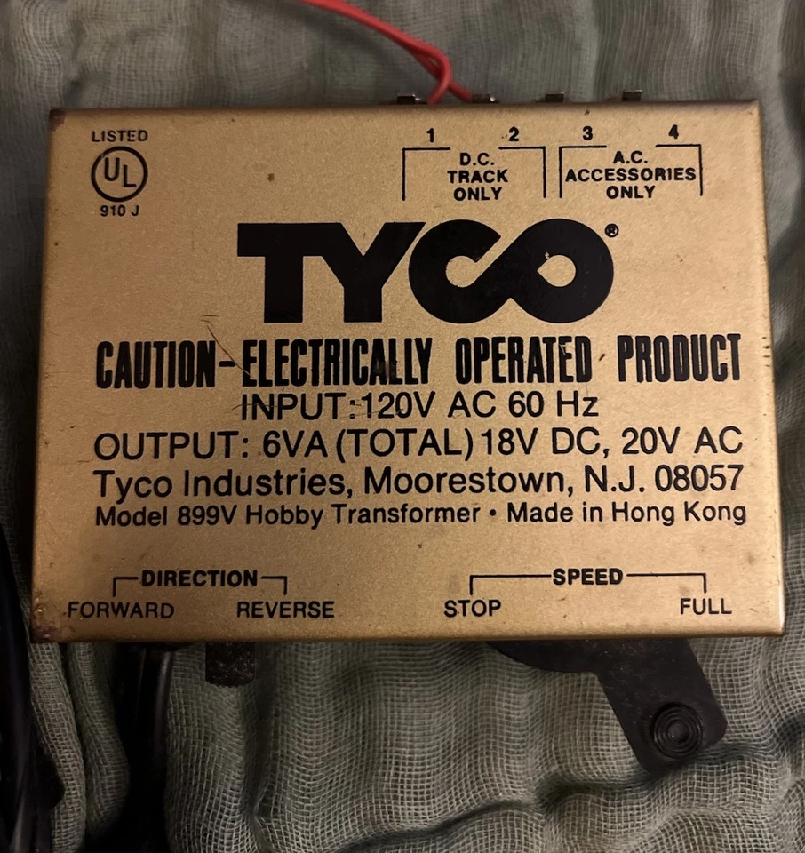 Tyco 899V Hobby Transformer 120V AC 60Hz Input 18V DC 20V AC Output Tested - Image 2 of 4