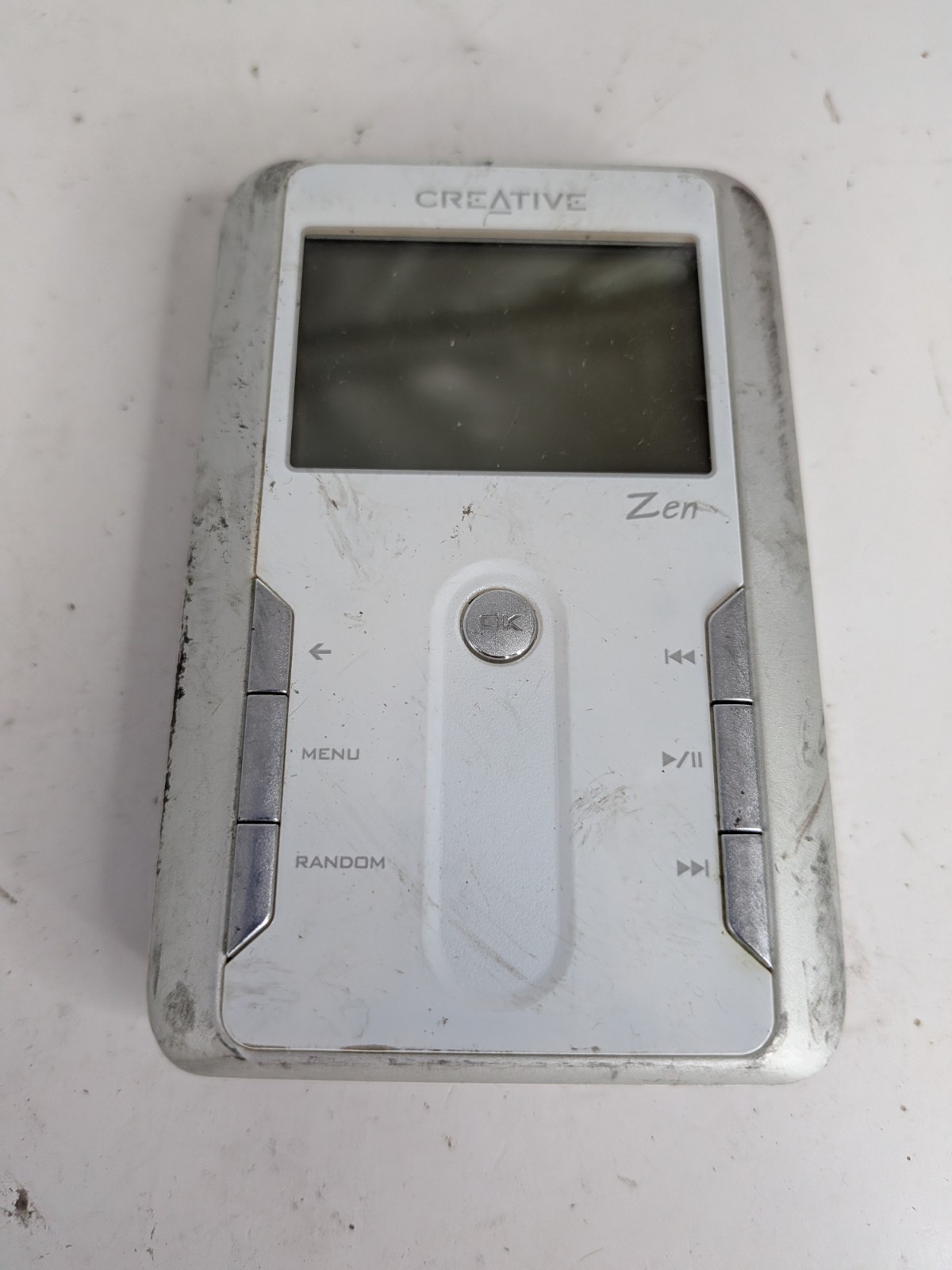 Creative Zen DAP-HD0014 White Silver USB 2.0 Wireless Portab