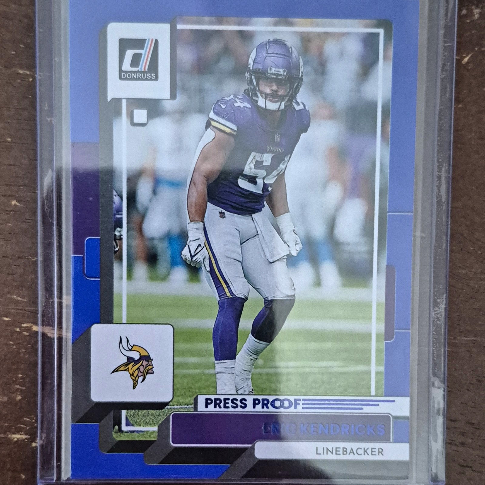 Panini Donruss 2022 Eric Kendricks Press Proof Blue #110 Minnesota Vikings