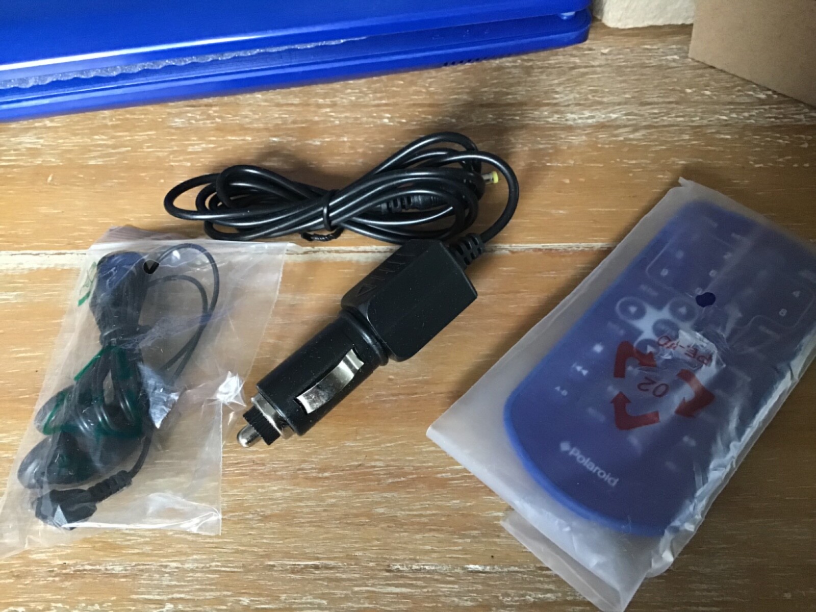 Excellent new Asda Polaroid 9 inch portable dvd player eBay